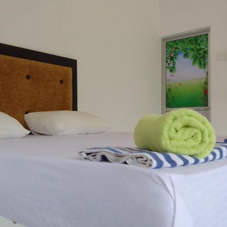 Share Safari Family Bungalow Udawalawe Exterior photo